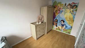 Photo 24- click for photo gallery